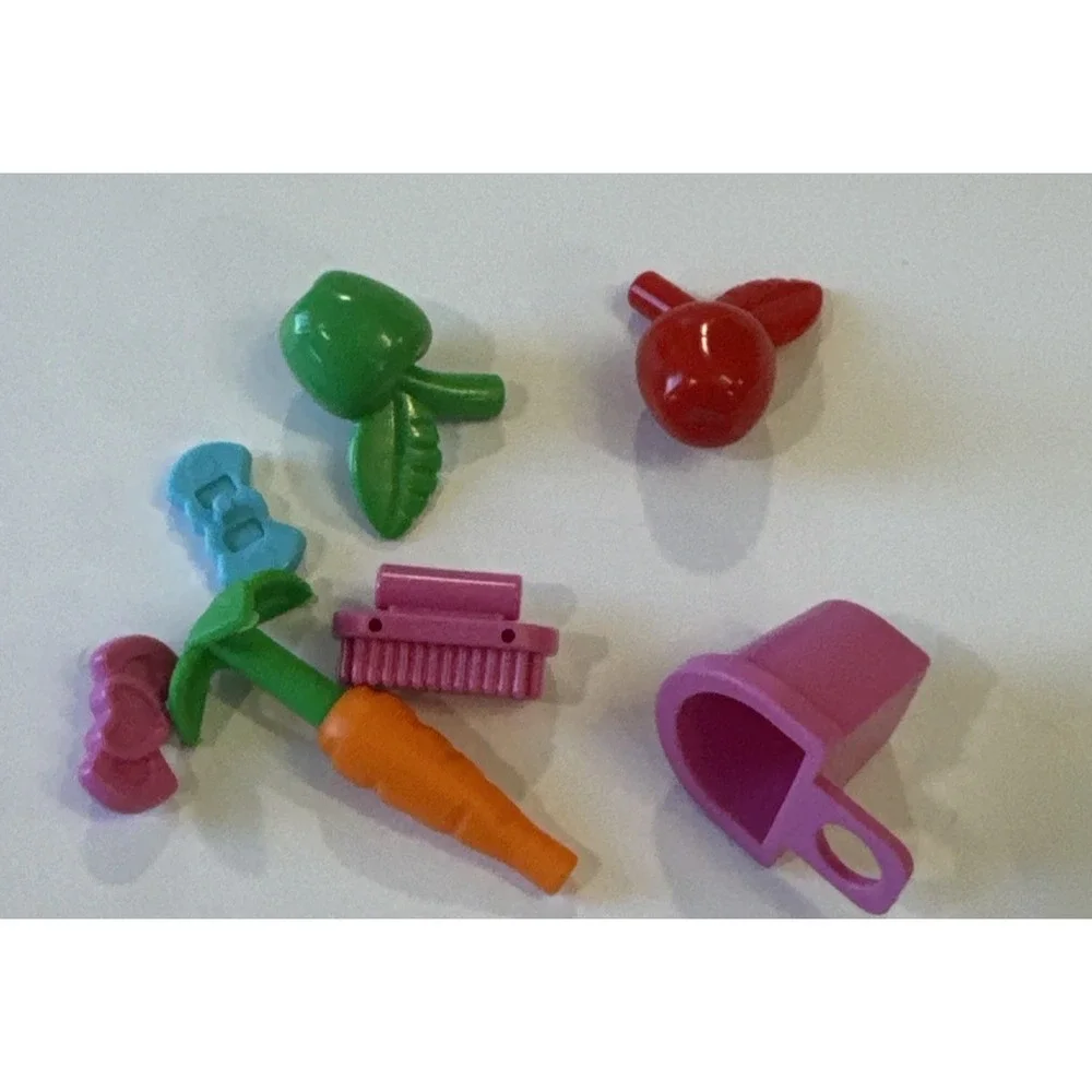 Lego Friends Horse Lot Mini Fig Bridle Saddle Carrot Bow Ribbons